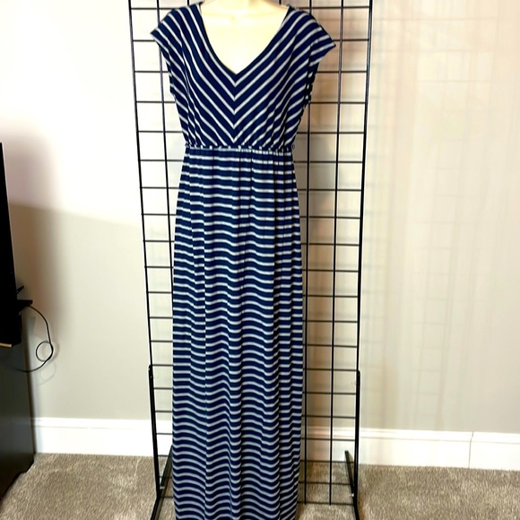 Motherhood Comfy Knit Summer Maxi Dress, Navy Grey Stripe EC, Sz S - Picture 1 of 7